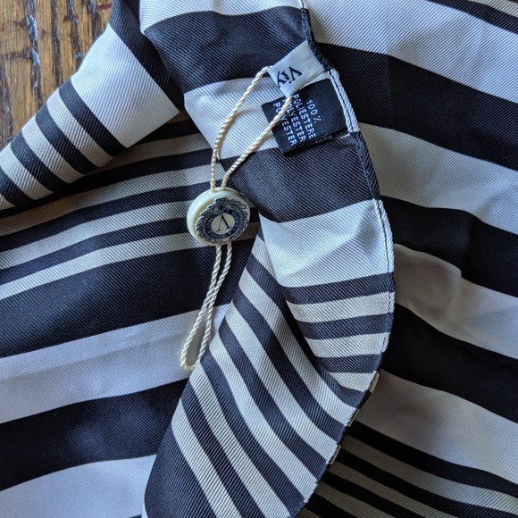 Viyella scarf - Picture 2 of 3